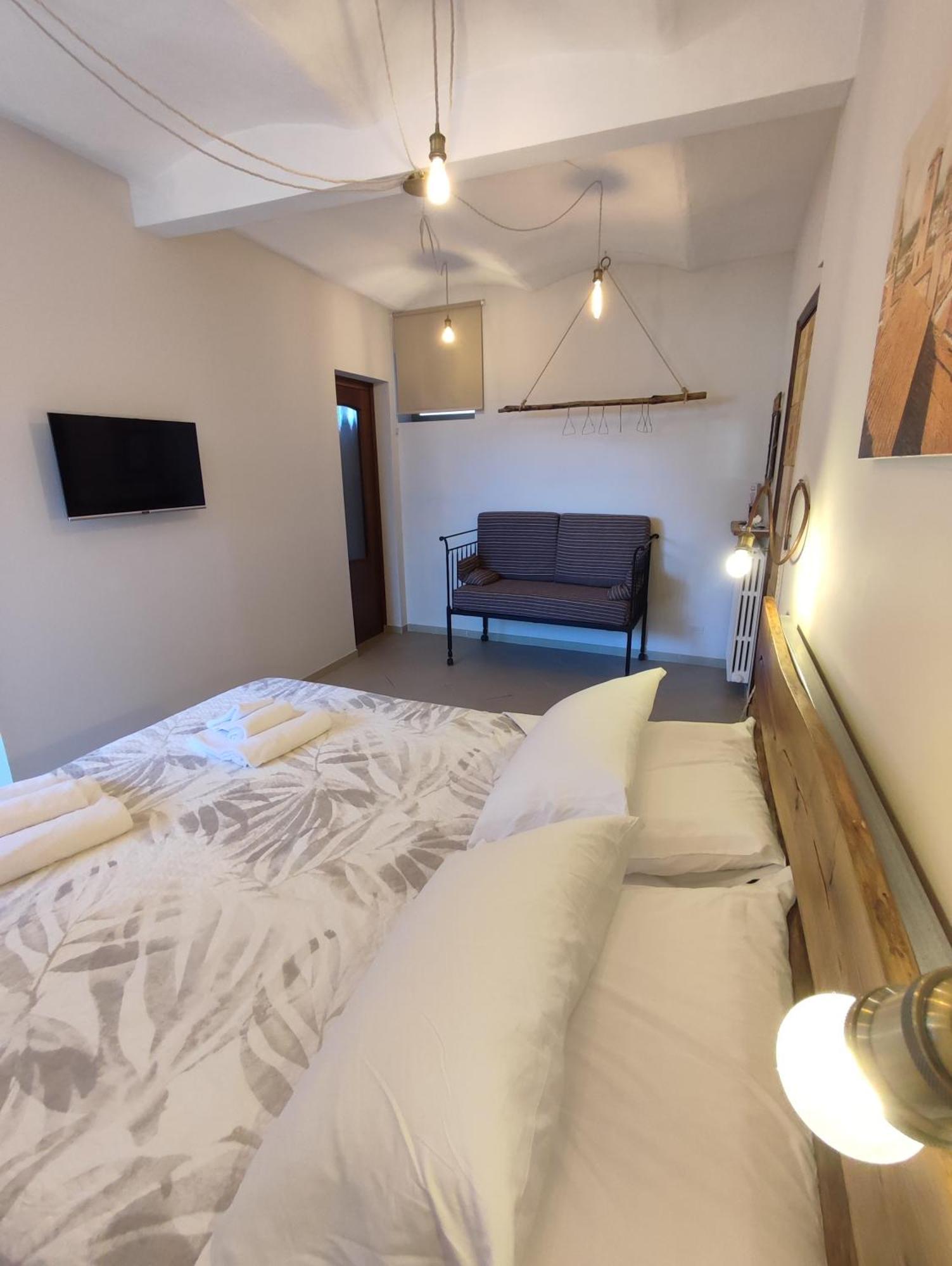 Ca Di Me Villa La Morra Phòng bức ảnh