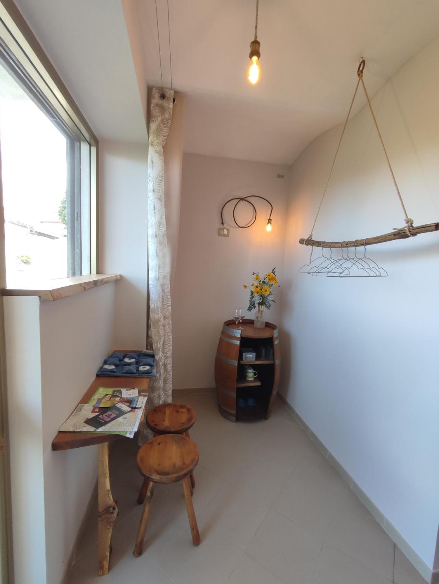Ca Di Me Villa La Morra Phòng bức ảnh