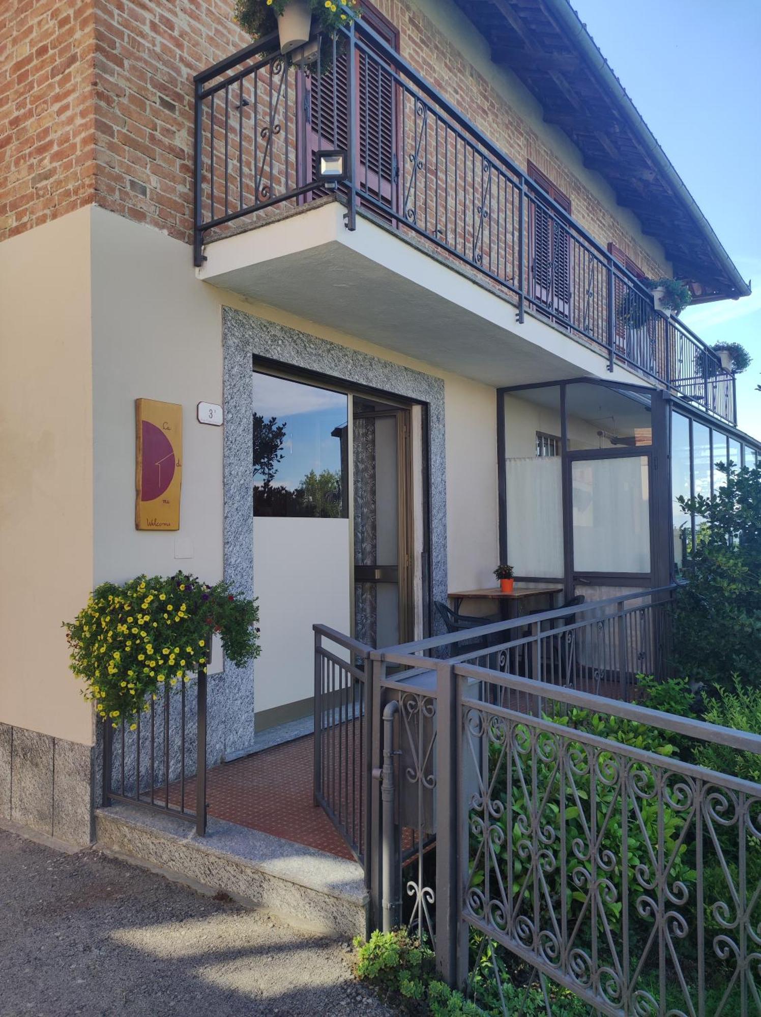 Ca Di Me Villa La Morra Phòng bức ảnh